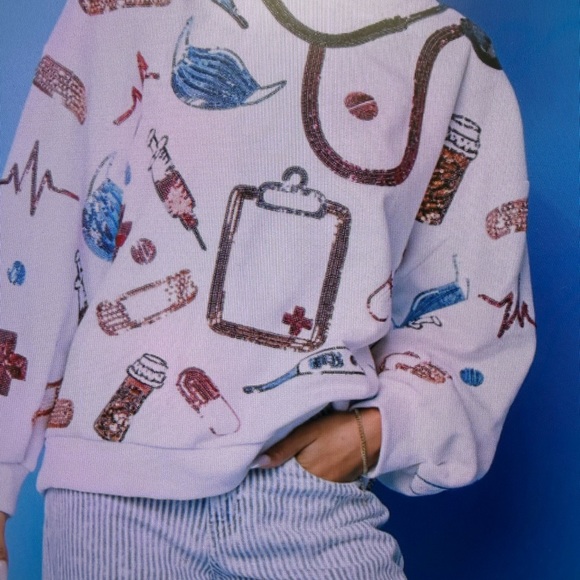 QUEEN OF SPARKLES Medical Motif Sweater - White with lots of sparkles - Picture 2 of 3